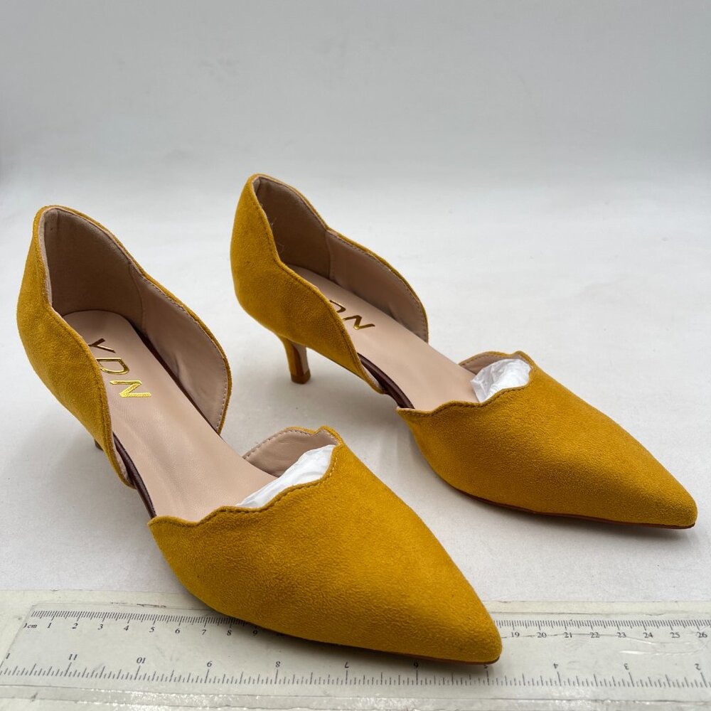 YDN Yellow Scalloped Pointed-Toe Kitten Heel D'Orsay Pumps - Picture 4 of 8